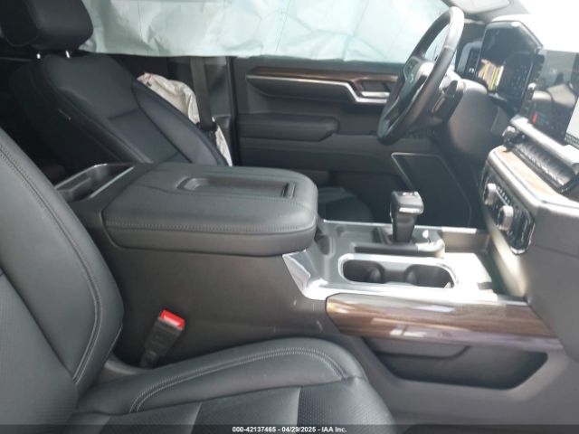 2022 CHEVROLET SILVERADO 1500 2GCUDEED8N1517802 Photo 4