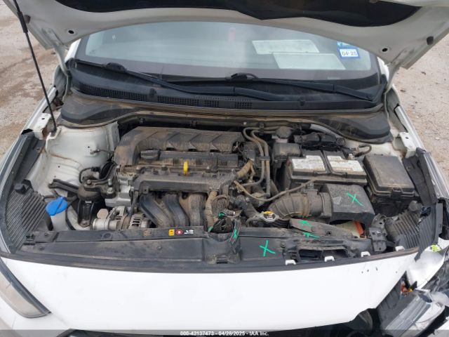 3KPC24A61LE114828 Hyundai ACCENT SE
