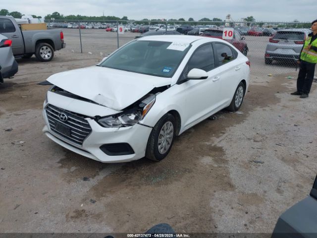 3KPC24A61LE114828 Hyundai ACCENT SE