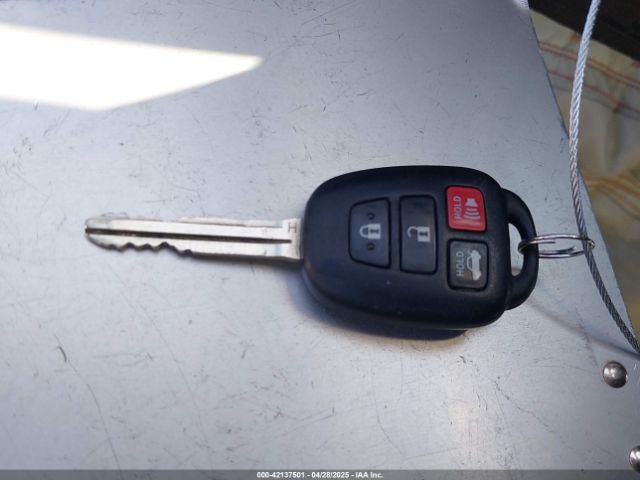 5YFBURHE0HP721714 Toyota COROLLA LE