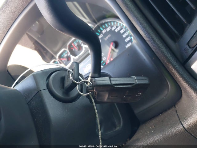 1GCVKREC4HZ348639 Chevrolet Silverado 1500 1lt