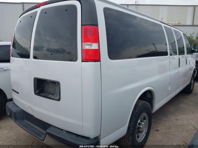 1GAZGPFG3K1364936 Chevrolet Express 3500 Lt