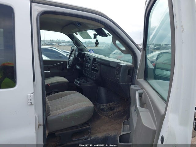 1GAZGPFG3K1364936 Chevrolet Express 3500 Lt