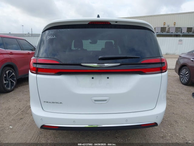 Chrysler Pacifica Select 2025 2C4RC1BG7SR530912 Image 17