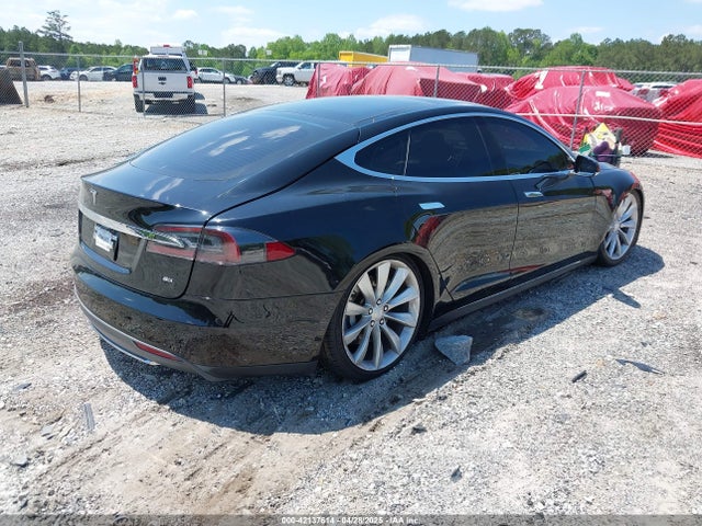 2013 TESLA MODEL S 5YJSA1DN9DFP13150 Photo 3