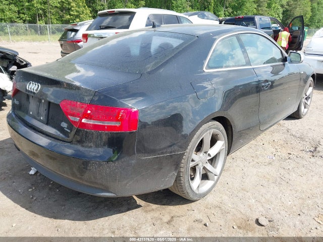 2011 AUDI A5 WAULFAFR2BA022552 Photo 3