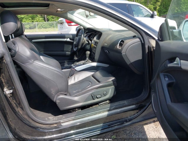 2011 AUDI A5 WAULFAFR2BA022552 Photo 4