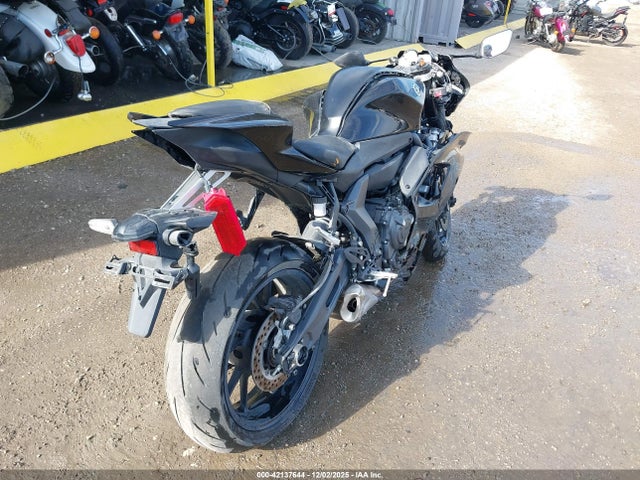 JYARM38Y5PA001524 Yamaha Yzf690