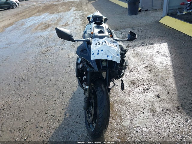 JYARM38Y5PA001524 Yamaha Yzf690