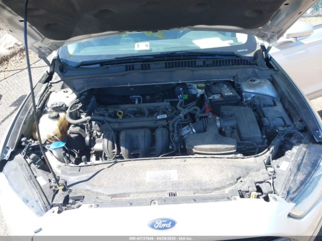 1FA6P0H7XG5134914 Ford FUSION SE