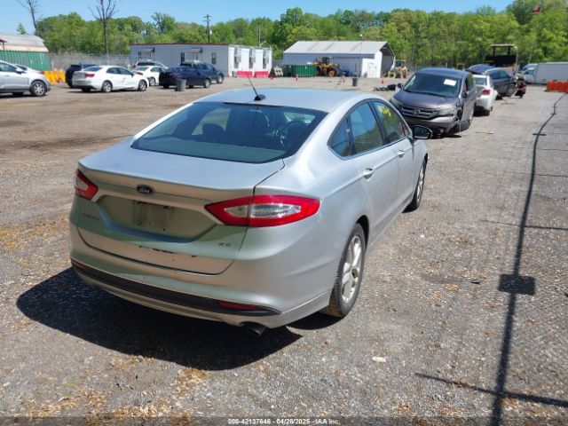 1FA6P0H7XG5134914 Ford FUSION SE