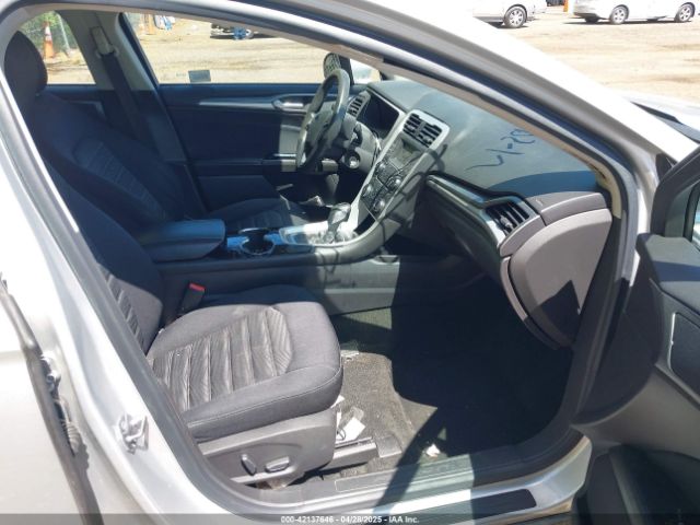 1FA6P0H7XG5134914 Ford FUSION SE