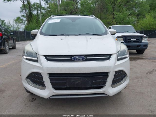 1FMCU9J96GUB97564 Ford Escape Titanium