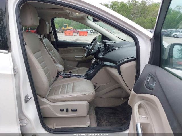 1FMCU9J96GUB97564 Ford Escape Titanium