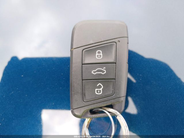 1V2KR2CAXJC516881 Volkswagen Atlas