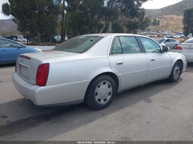 2001 CADILLAC DEVILLE 1G6KE57Y21U111097 Photo 3