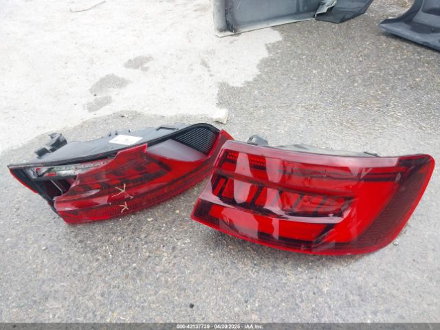 WAUKMAF47JN000771 Audi A4 2.0t Tech Ultra Premium/2.0t Ultra Premium