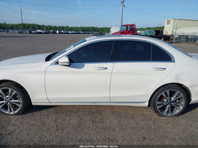55SWF8EB9KU296768 Mercedes-Benz C 300 4matic