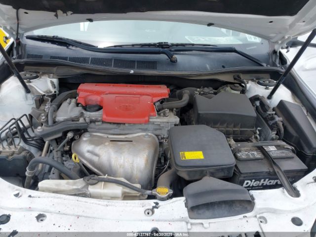 4T1BF1FK3FU925665 Toyota CAMRY SE