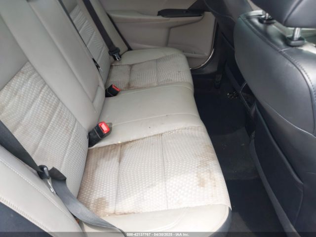 4T1BF1FK3FU925665 Toyota CAMRY SE