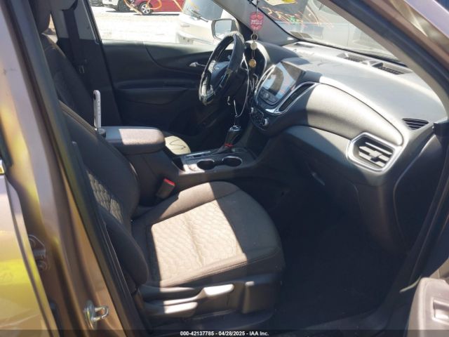 2GNAXSEV1J6279636 Chevrolet EQUINOX LT