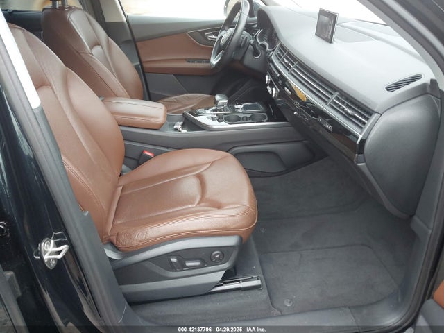 2017 AUDI Q7 WA1VAAF70HD012774 Photo 4
