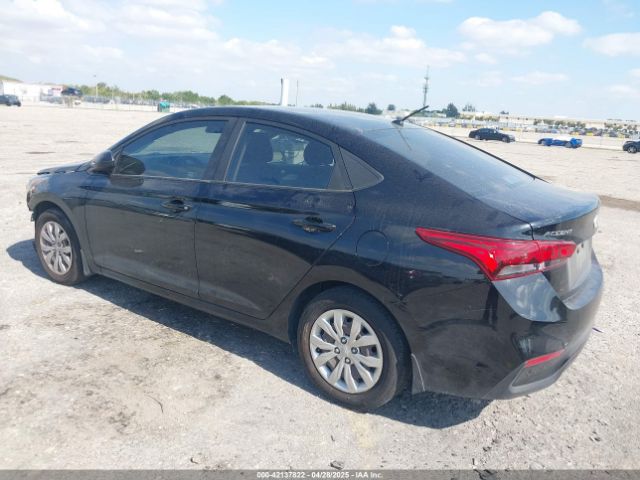 3KPC24A39JE011742 Hyundai ACCENT SE