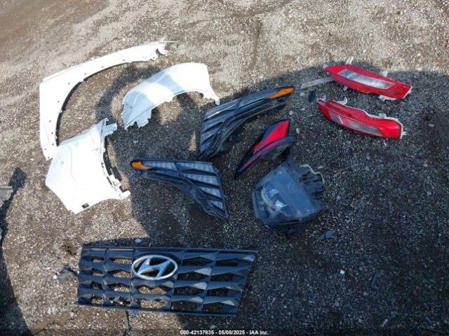 5NMJACAE3NH012650 Hyundai TUCSON SE