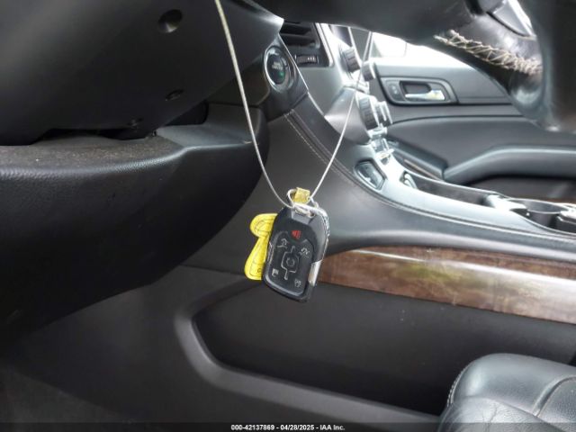 1GNSKHKC4GR233059 Chevrolet Suburban Lt