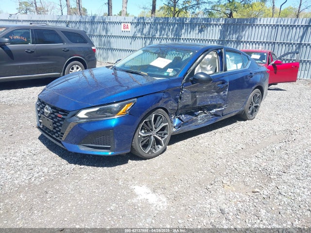 1N4BL4CV9RN300821 Nissan Altima Sr Fwd