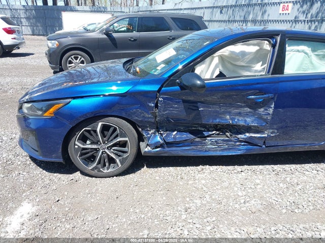 1N4BL4CV9RN300821 Nissan Altima Sr Fwd