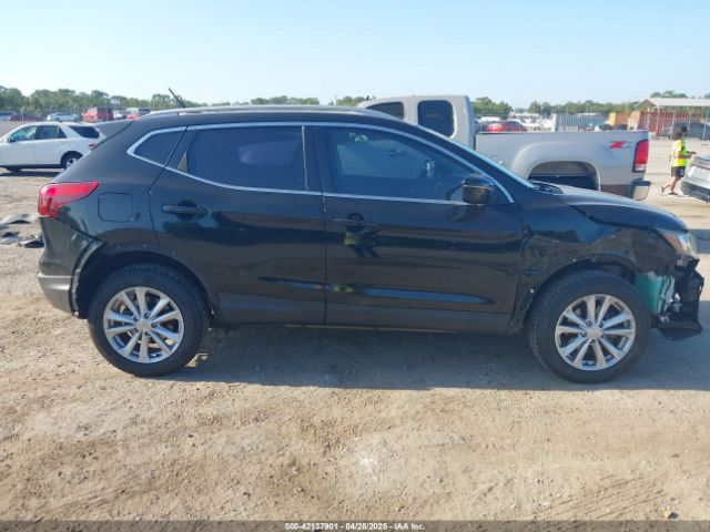 JN1BJ1CP7JW162276 Nissan Rogue Sport Sv