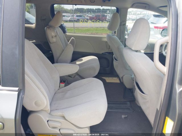 2011 TOYOTA SIENNA 5TDKK3DC7BS014356 Photo 7