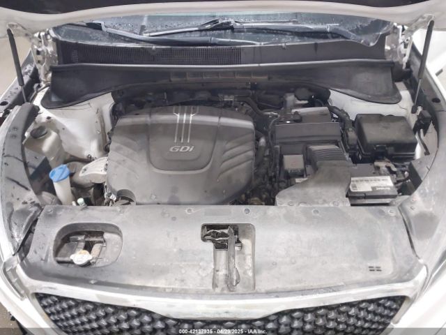 5XYPGDA51GG047781 KIA Sorento 3.3l Lx
