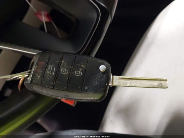 5XYPGDA51GG047781 KIA Sorento 3.3l Lx