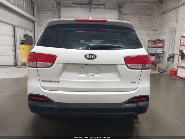 5XYPGDA51GG047781 KIA Sorento 3.3l Lx
