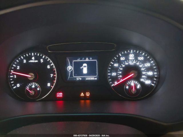 5XYPGDA51GG047781 KIA Sorento 3.3l Lx