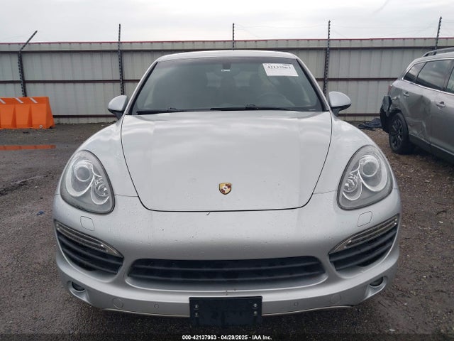 Porsche Cayenne Hybrid S 2014 WP1AE2A23ELA50672 Image 12