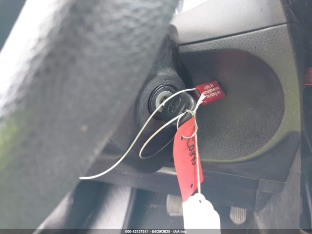 5YFBURHE0KP922567 Toyota COROLLA L