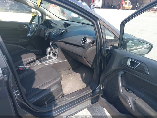 3FADP4BJ6GM157538 Ford FIESTA SE