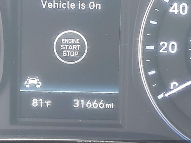 KM8K33A51LU563451 Hyundai Kona Limited
