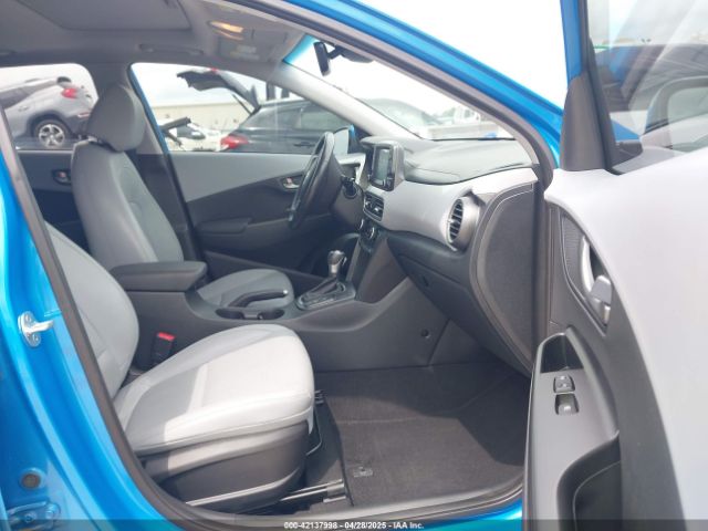 KM8K33A51LU563451 Hyundai Kona Limited