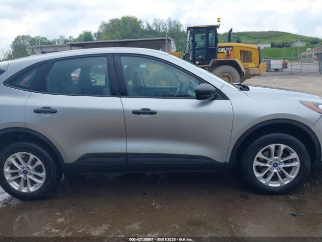 1FMCU9F67MUB13567 Ford ESCAPE S