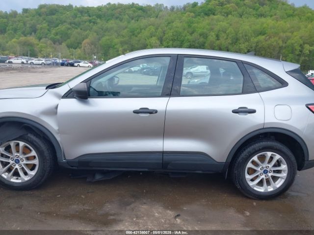 1FMCU9F67MUB13567 Ford ESCAPE S