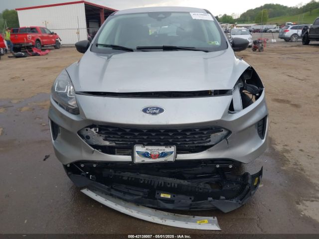1FMCU9F67MUB13567 Ford ESCAPE S