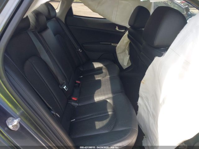 5XXGT4L3XLG429779 KIA Optima Se