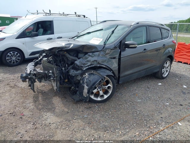 1FMCU9J9XFUB29038 Ford Escape Titanium