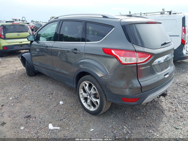 1FMCU9J9XFUB29038 Ford Escape Titanium