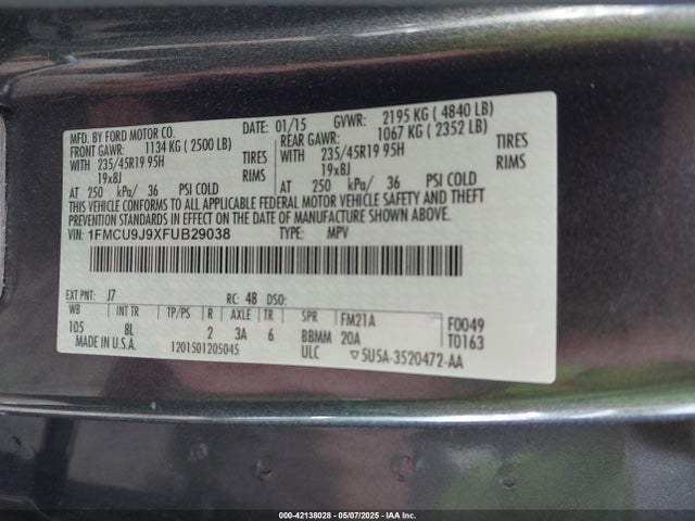 1FMCU9J9XFUB29038 Ford Escape Titanium