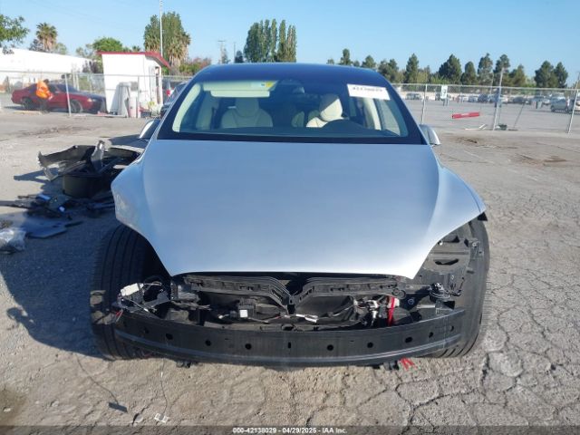 5YJXCAE25HF077689 Tesla Model X 100d/75d/90d
